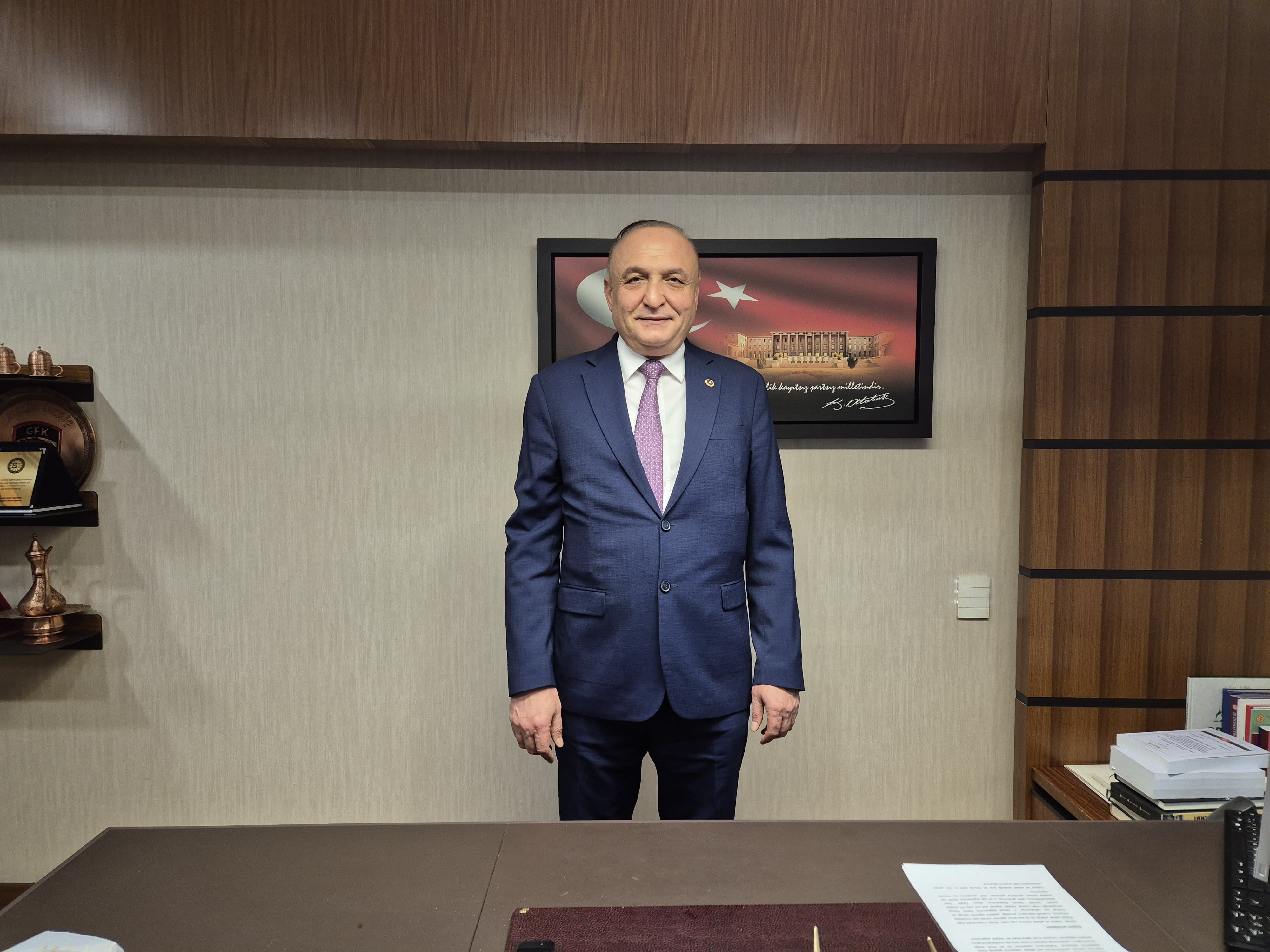 Melih MERİÇ | 28. Dönem CHP Gaziantep Milletvekili -  CHP Gaziantep Milletvekili Melih Meriç: 